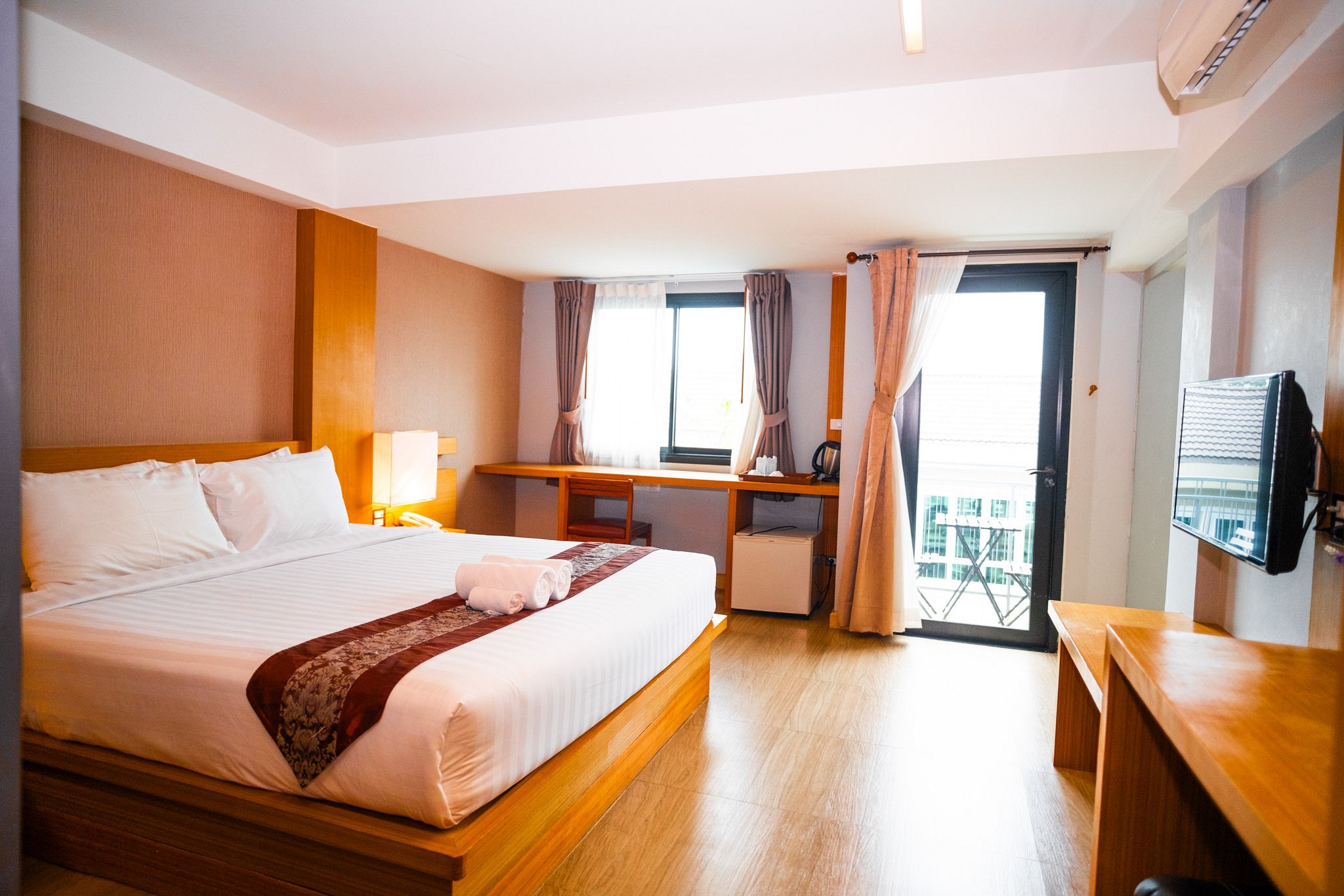 Pool View Room
