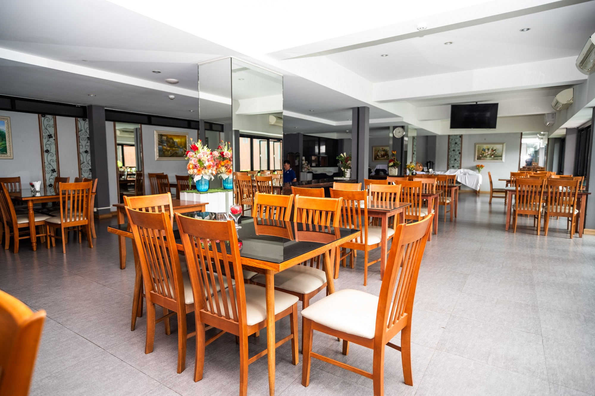 Dining Experience
